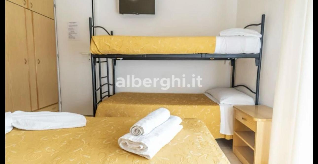 Hotel Sport リミニ エクステリア 写真